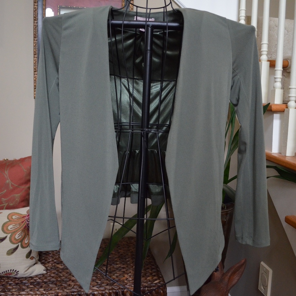 Sequin Hearts Sage Green Jacket Small